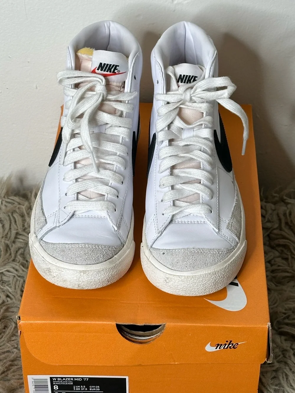 Nike Blazer Mid 77 Women’s Size 8